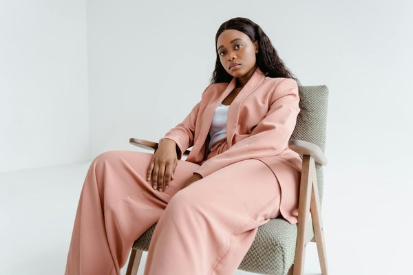 La Guerre entre Fast Fashion et Mode Durable : Un Point de Basculement pour l'Industrie